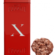 临期白 菜！Coookie9 经典红X罐 巧克力腰果曲奇饼干12g*10片