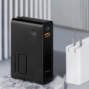 18W双向快充，10000mAh BASEUS倍思 二合一移动电源充电器