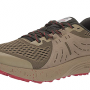 40.5码！prime会员！Under Armour 安德玛 Charged Bandit 男子跑步运动鞋   直邮含税到手￥262.76