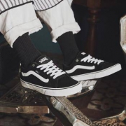9日0点： VANS 范斯 Faulkner系列 VN000SJVC4R 男士运动板鞋