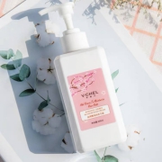 韦香儿 凡士林 樱花护手霜 300ml