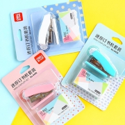 deli 得力 0391 家用订书机 3.8元包邮（需用券）