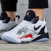 AIR JORDAN ZOOM '92 男士休闲运动鞋