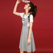 学院风！La Chapelle 拉夏贝尔 30072100 女士背带连衣裙