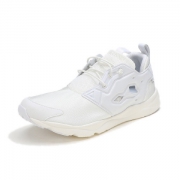 Reebok 锐步 CN7301 中性休闲跑鞋