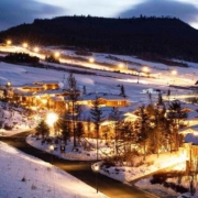 长白山鲁能胜地瑞士酒店1晚含早含滑雪套餐