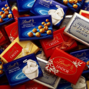 亚马逊海外购 Lindt瑞士莲巧克力促销