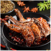 白菜价：酷壹点 自贡冷吃兔 兔头/兔腿 2只装