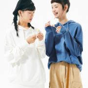 Meters bonwe 美特斯邦威  女士连帽卫衣