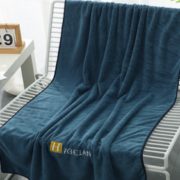 柔软吸水！呼吸37度 家用珊瑚绒浴巾 60*120cm 9.9元包邮（需用券）