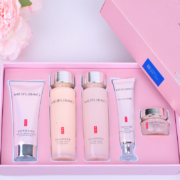 美肤宝 自然白炫彩护肤套装 5件套 (洗面奶100ml 水120ml 乳液120ml BB霜40ml 眼霜20ml)