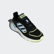 adidas 阿迪达斯 90s VALASION EE9911女子跑步运动鞋 174.65元包邮（需用券）