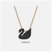 SWAROVSKI Iconic Swan 5215034 大号渐变白天鹅项链
