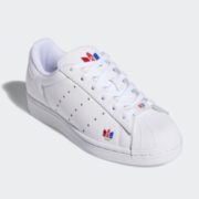 成人可穿！Adidas 阿迪达斯 Superstar 大童款贝壳头运动鞋