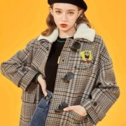 聚划算百亿补贴：Eptison 衣品天成 AWN004 女士毛呢格纹外套