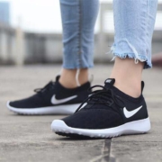 百亿补贴：NIKE 耐克 JUVENATE 女款网面休闲运动鞋