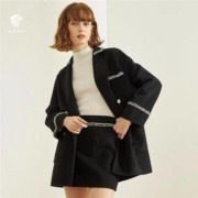 慢津贴：范思蓝恩 Z95283 女士羊毛双面呢西装