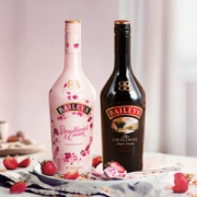 百利baileys 甜酒 原味+草莓味 力娇酒 700ml*2瓶