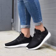黑卡会员！adidas 阿迪达斯 Tubular Defiant小椰子系列女款板鞋 黑色