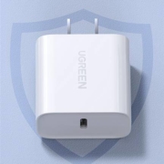 UGREEN 绿联 CD137 PD快速充电器 18W