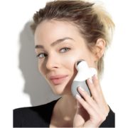 历史低价！Nuface mini 家用提拉紧致美容仪