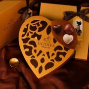 国内6颗装售价199元！GODIVA 歌帝梵 金装系列 14颗巧克力心形礼盒装  到手￥168.92