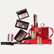 销量第一！Elizabeth Arden 伊丽莎白·雅顿 2020圣诞限定 彩妆护肤大礼包12件套 到手约￥395.15
