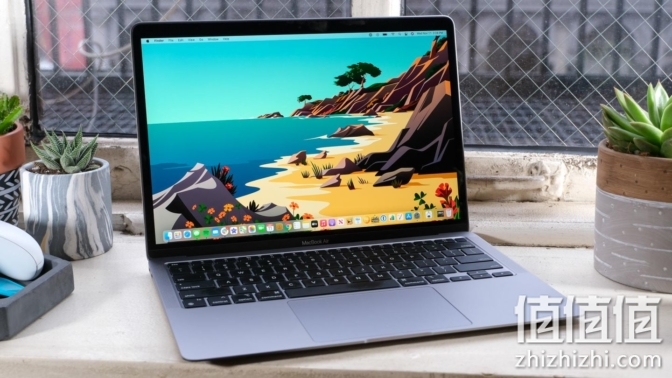 搭载自研芯片的MacBook Air是目前表现最好的苹果电脑