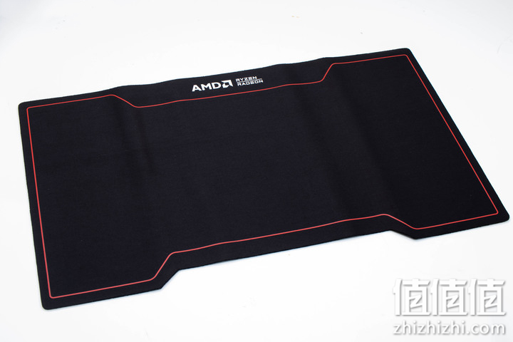 AMD Radeon RX6900XT公版显卡包装布料