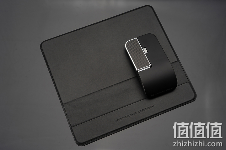 Acer 宏碁 Book RS 保时捷限量版笔记本电脑附送的保时捷鼠标