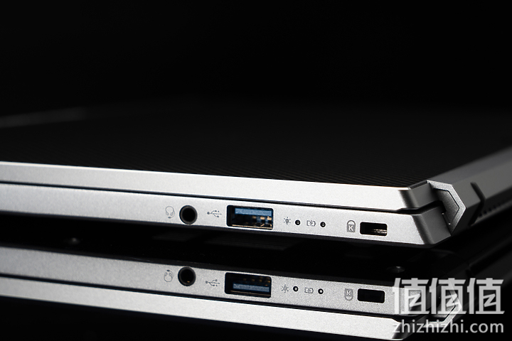 Acer 宏碁 Book RS 保时捷限量版笔记本电脑接口