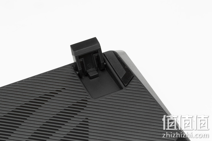 ROG STRIX SCOPE RX游戏机械键盘脚架