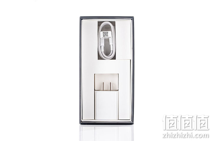 小米10青春版5G手机数据线和充电器
