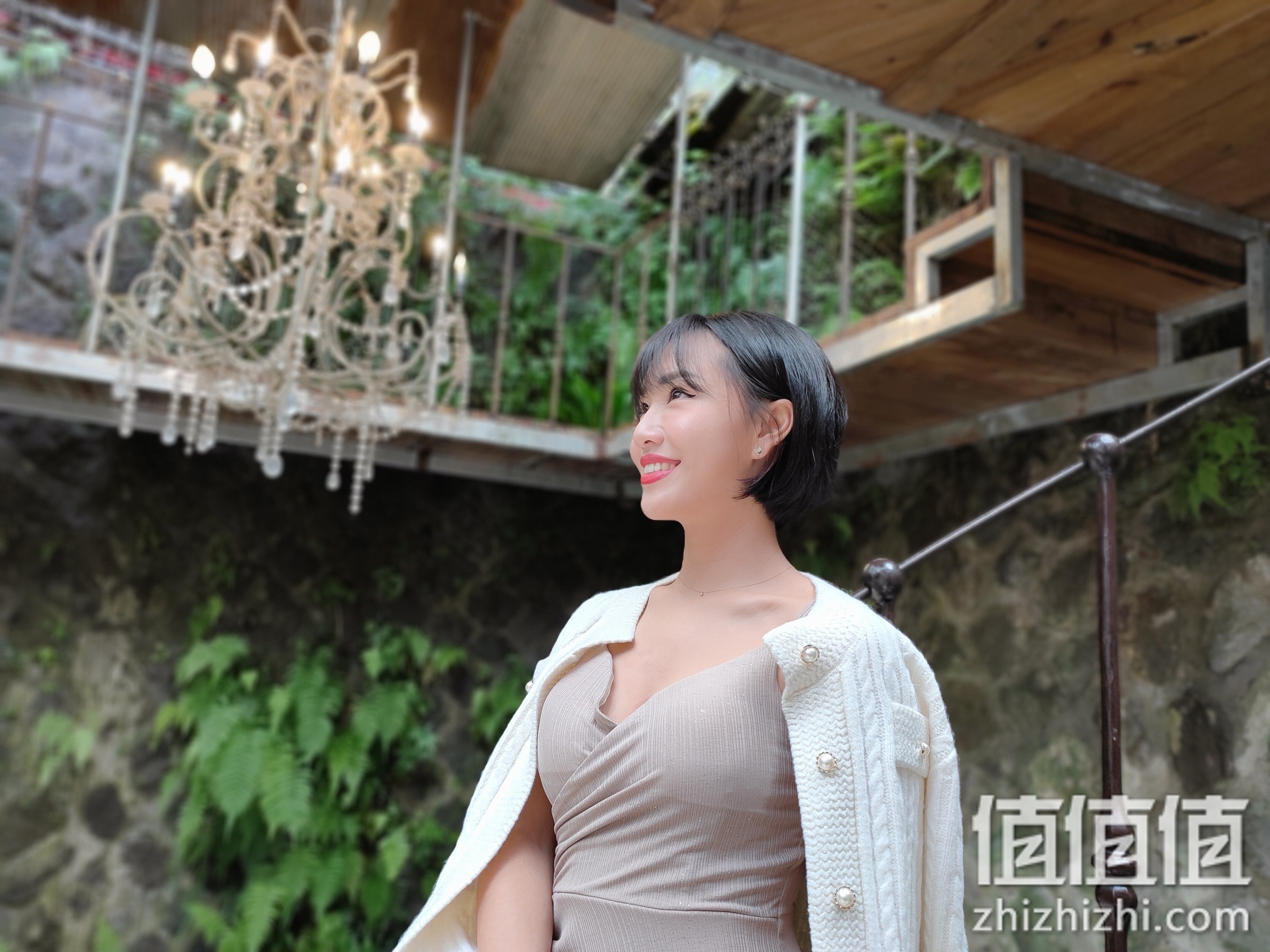 Realme 真我 X50 Pro 日拍人像样张