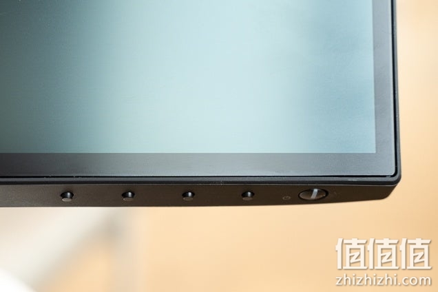 Dell UltraSharp U3219Q 4K显示器的按键