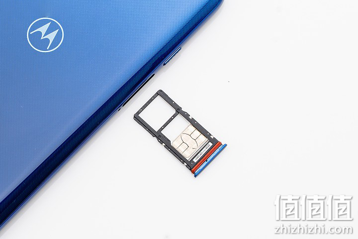 Motorola 摩托罗拉 Moto g 5G Plus手机为三选二卡槽