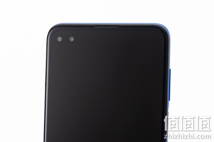 Motorola 摩托罗拉 Moto g 5G Plus手机前镜头
