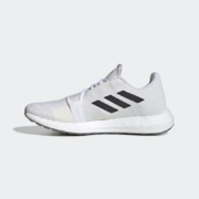 10号点：阿迪达斯 SENSEBOOST GO M 男子 跑步运动鞋 EG0960