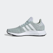 10日0点：adidas 阿迪达斯 三叶草 SWIFT RUN W 女子经典运动鞋 EF5444