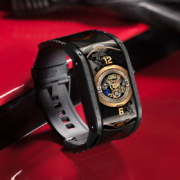 努比亚 Nubia Watch 柔性屏智能手表