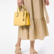 Michael Kors Mercer 系列中号女士锁头包