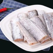 鲜嫩可口！鲜优虹 东海舟山冰冻中号带鱼 5斤（3-4两带鱼段） 25.8元包邮（需用券）