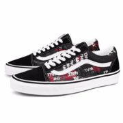 20日0点、限尺码！ Vans 范斯 Old Skool  中性款板鞋运动鞋