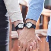 CASIO 卡西欧 MQ-24-1E 男女款石英小黑表