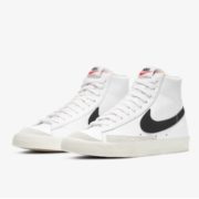 NIKE 耐克 Blazer Mid '77 VNTG BQ6806 男子运动鞋