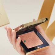 某猫¥480！BOBBI BROWN 芭比波朗 奢金琉光颜彩盘 圣诞限量高光 7.1g