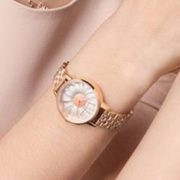 旗舰店售价￥1380！Olivia Burton 女士3D小雏菊时尚腕表 OB16FS100 直邮含税到手￥492.39
