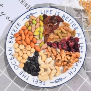 憨豆熊 每日坚果  罐装500g