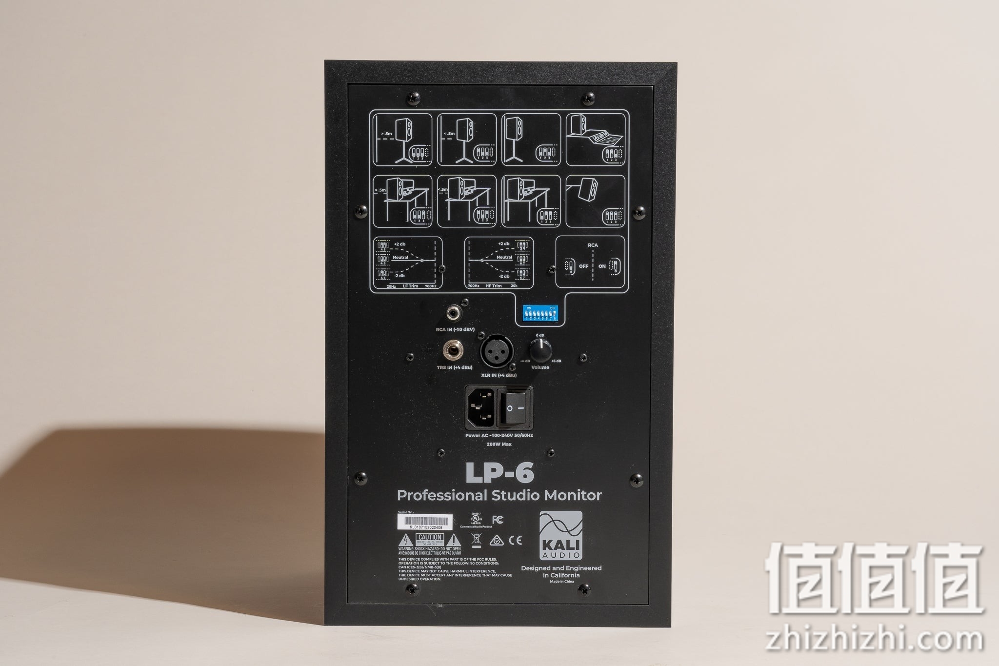Kali Audio LP-6的接口