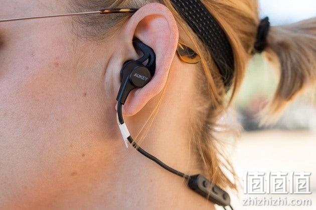 Aukey Latitude EP-B40无线耳机